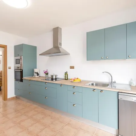 Pause By アンティグア